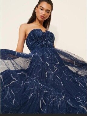 Hutch Corene Navy Blue Floral Strapless Sweetheart Neckline Formal Size 10